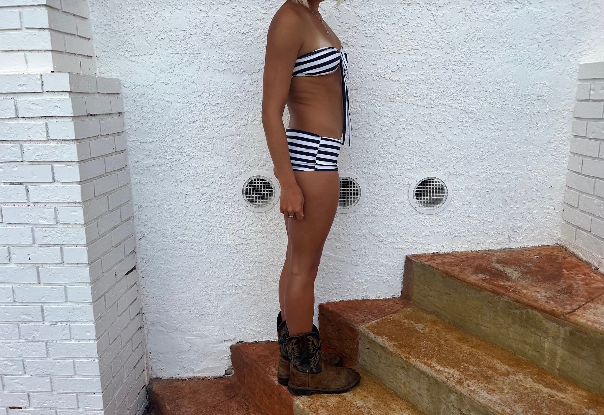 Monroe Mini Short